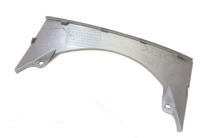 photo de Giunzione carenatura posteriore inferiore MBK WAAP 125 (2008 - 2013) - Altra angolazione