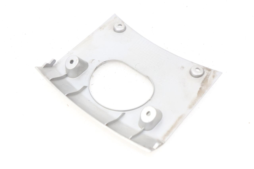 photo de GIUNZIONE PARAFANGO POSTERIORE INFERIORE TGB X-MOTION XMOTION 125 (2008 - 2014) - Dettaglio del componente