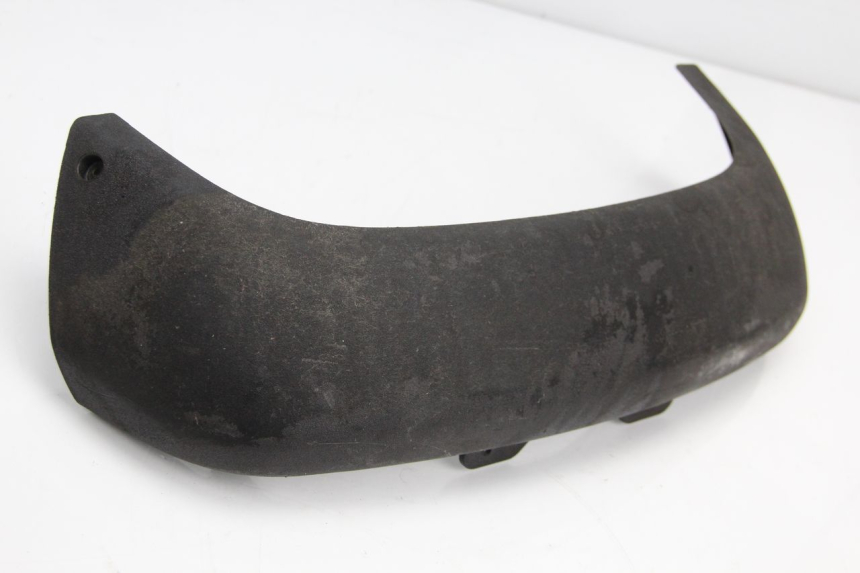 photo de Giunzione carenatura posteriore inferiore PIAGGIO X9 125 (2000 - 2003) - Dettaglio del componente