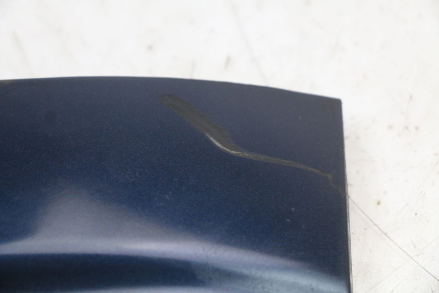 photo de GIUNZIONE PARAFANGO POSTERIORE INFERIORE PIAGGIO XEVO - X EVO 125 (2007 - 2017) - Altra angolazione