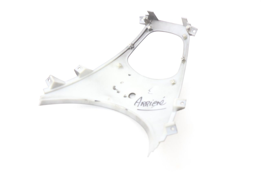 photo de Giunzione carenatura posteriore JM MOTOR JULIA 50 (2010 - 2014) - Zoom sullo stato d'uso