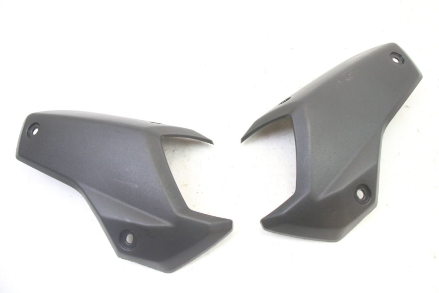 photo de GIUNZIONE PARAFANGO POSTERIORE PEUGEOT KISBEE 4T 50 (2018 - 2022) - Vista principale