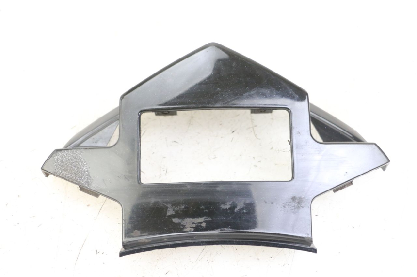 photo de GIUNZIONE PARAFANGO POSTERIORE KYMCO DINK 4T 50 (2007 - 2018) - Primo piano tecnico