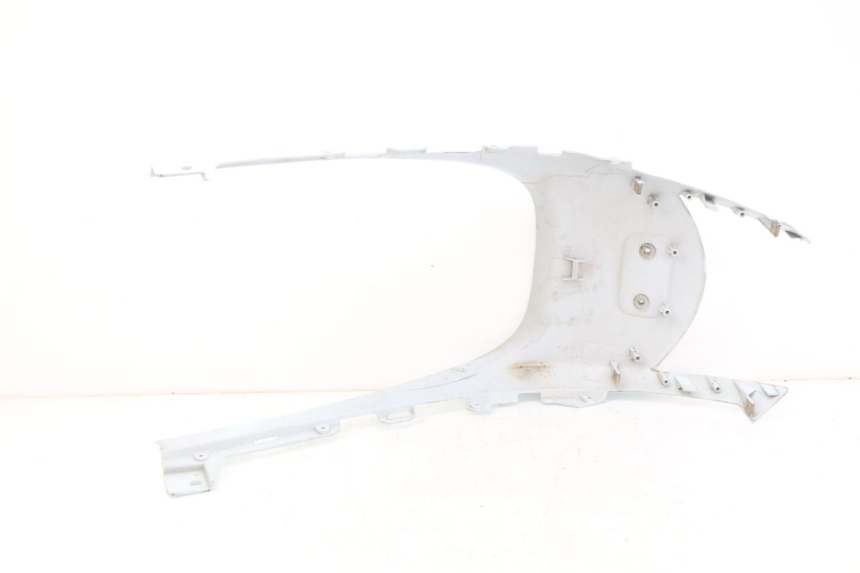 photo de Giunzione carenatura posteriore KYMCO LIKE 4T 50 (2009 - 2018) - Altra angolazione