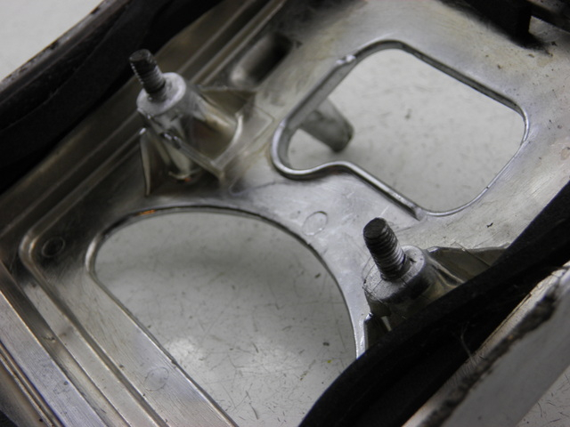 photo de Giunzione carenatura posteriore LML DLX 2T 125 (2008) - Primo piano tecnico