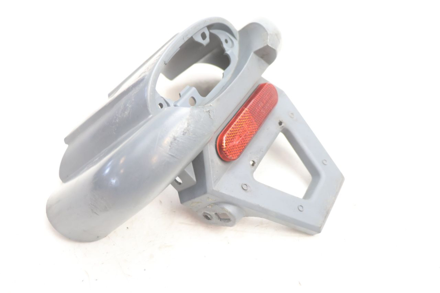 photo de CARENA POSTERIORE CONGIUNZIONE PEUGEOT LUDIX ONE 50 (2004 - 2006) - Altra angolazione