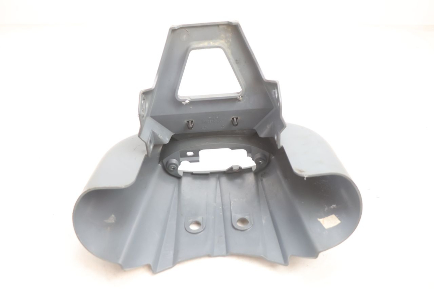 photo de CARENA POSTERIORE CONGIUNZIONE PEUGEOT LUDIX ONE 50 (2004 - 2006) - Stato della superficie e materiale