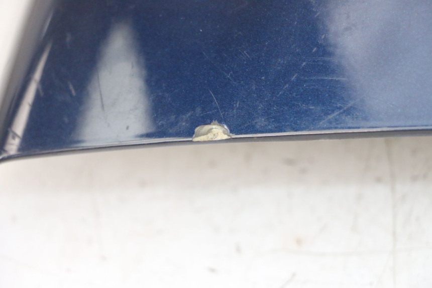 photo de CARENA POSTERIORE CONGIUNZIONE PIAGGIO MP3 LT 300 (2010 - 2016) - Primo piano ad alta risoluzione