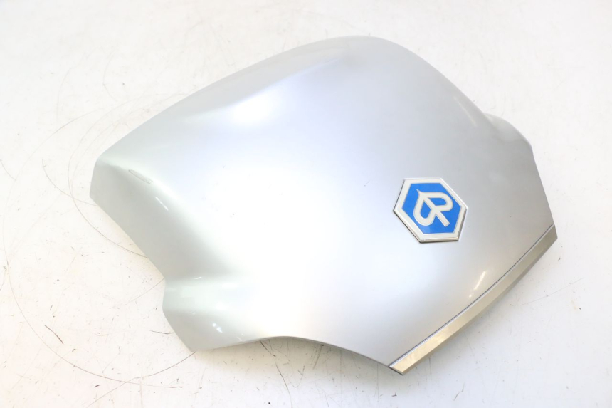 photo de GIUNZIONE PARAFANGO POSTERIORE PIAGGIO MP3 LT 300 (2010 - 2016) - Primo piano tecnico