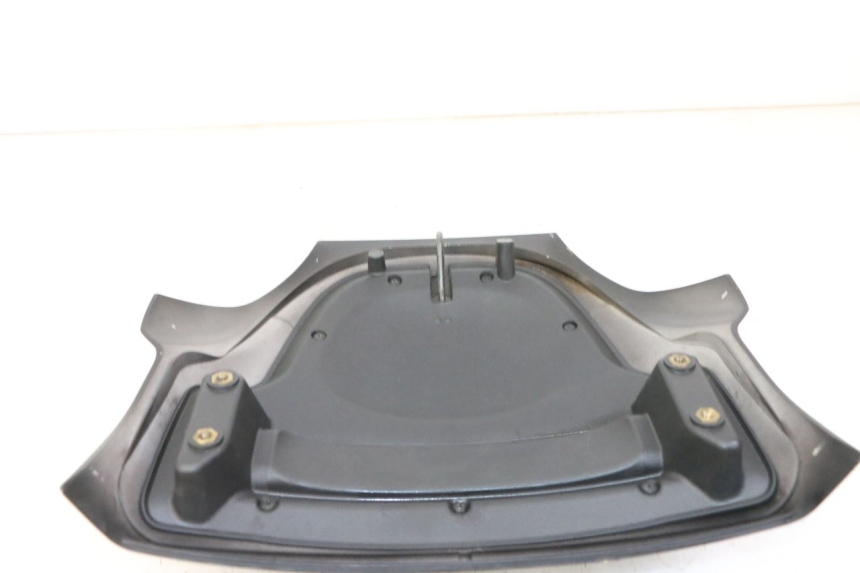 photo de GIUNZIONE PARAFANGO POSTERIORE PIAGGIO MP3 500 (2011 - 2015) - Dettaglio del componente