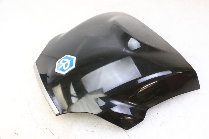 photo de GIUNTO CARENA POSTERIORE PIAGGIO MP3 RL 250 (2006 - 2010) - Altra angolazione