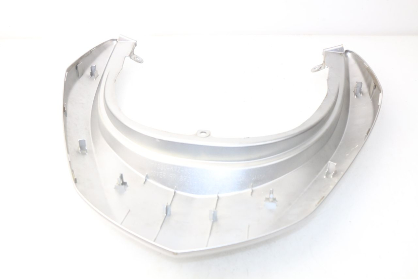 photo de CARENA POSTERIORE CONGIUNZIONE HONDA NSS EX FORZA 250 (2005 - 2013) - Dettagli dei punti di fissaggio