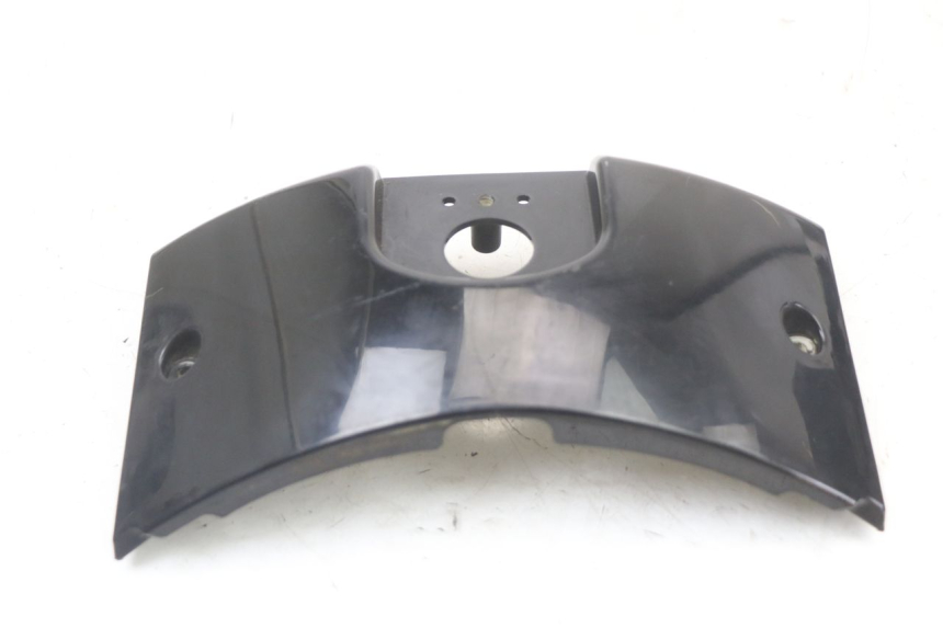 photo de CARENA POSTERIORE CONGIUNZIONE PEUGEOT DJANGO 125 (2014 - 2017) - Dettaglio del componente