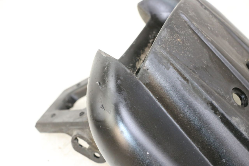 photo de GIUNZIONE PARAFANGO POSTERIORE PEUGEOT LUDIX 50 (2008 - 2017) - Dettagli dei punti di fissaggio