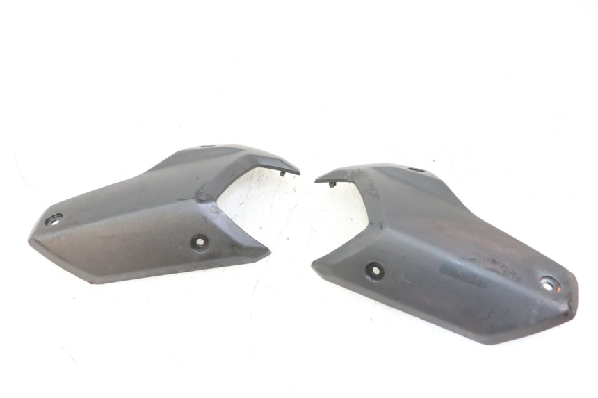 photo de CARENA POSTERIORE CONGIUNZIONE PEUGEOT STREETZONE 4T 50 (2018 - 2023) - Vista principale