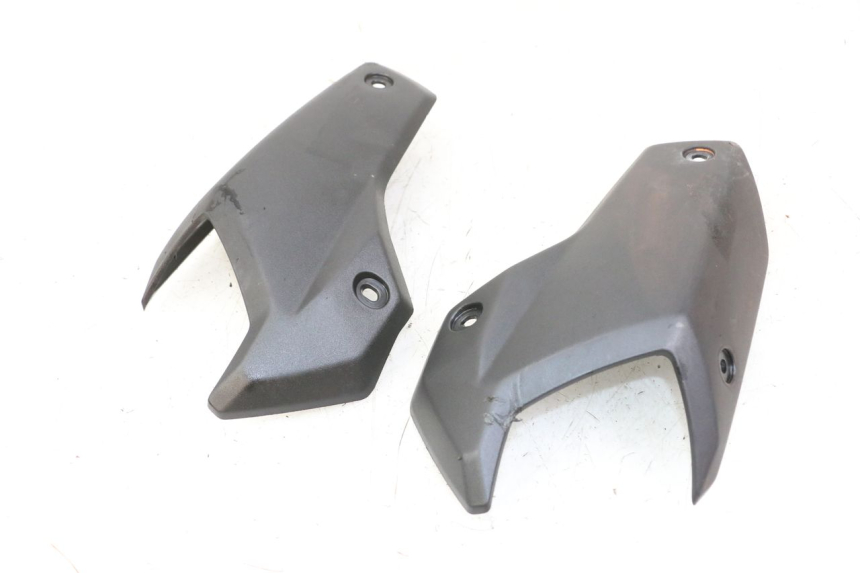 photo de CARENA POSTERIORE CONGIUNZIONE PEUGEOT STREETZONE 4T 50 (2018 - 2023) - Altra angolazione