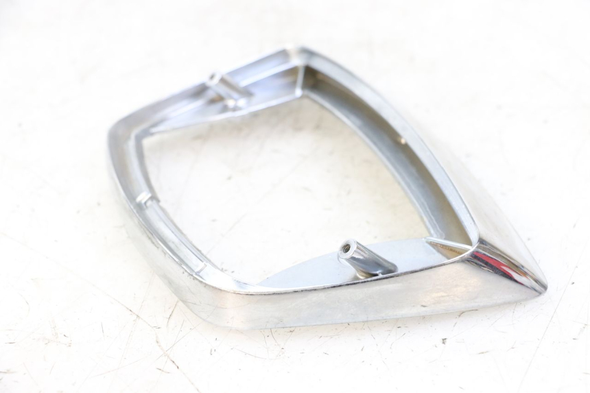 photo de Giunzione carenatura posteriore PIAGGIO VESPA LX IE 125 (2010 - 2012) - Vista principale