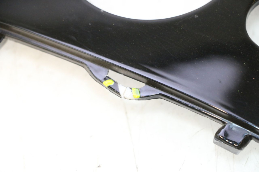 photo de CARENA POSTERIORE CONGIUNZIONE TNT MOTOR ROMA 12' 2T 50 (2007 - 2018) - Stato della superficie e materiale