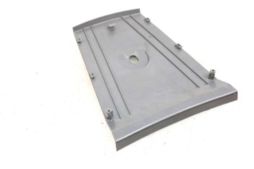 photo de GIUNZIONE PARAFANGO POSTERIORE DAELIM S3 125 (2010 - 2017) - Zoom sullo stato d'uso