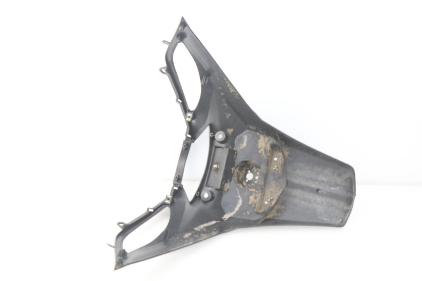 photo de Giunzione carenatura posteriore DAELIM S4 50 (2010 - 2015) - Altra angolazione