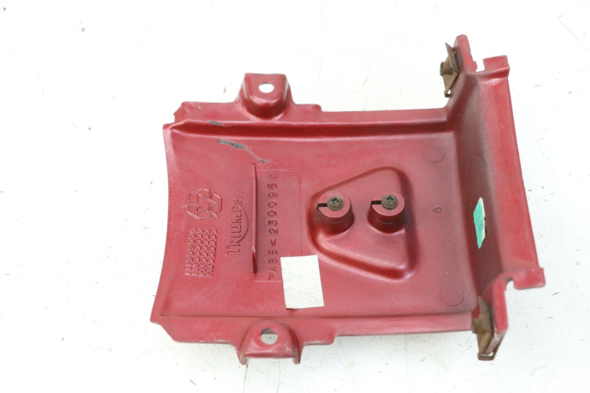 photo de CARENA POSTERIORE CONGIUNZIONE TRIUMPH SPRINT 900 (1995 - 1998) - Vista d'insieme del prodotto