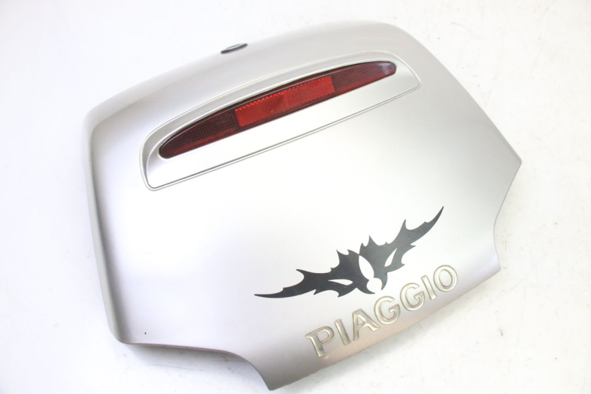 photo de CARENA POSTERIORE CONGIUNZIONE PIAGGIO SUPER LX 125 (2000 - 2003) - Dettaglio del componente