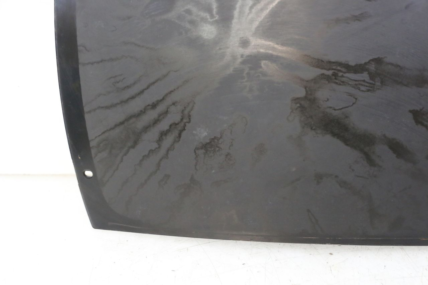 photo de Giunzione carenatura posteriore superiore BMW C1 125 (2000 - 2003) - Dettagli dei punti di fissaggio