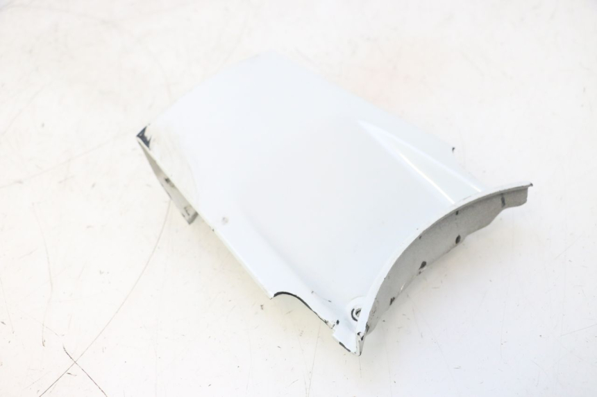 photo de CARENA POSTERIORE CONGIUNZIONE SUPERIORE MBK BOOSTER ROCKET 50 (2004 - 2016) - Primo piano tecnico