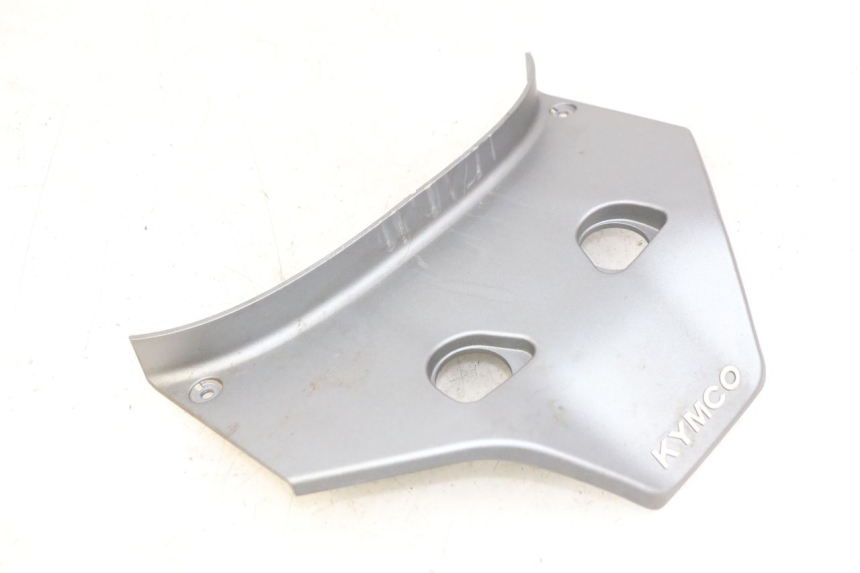 photo de GIUNZIONE PARAFANGO POSTERIORE SUPERIORE KYMCO DOWNTOWN ABS 125 (2015 - 2017) - Vista principale