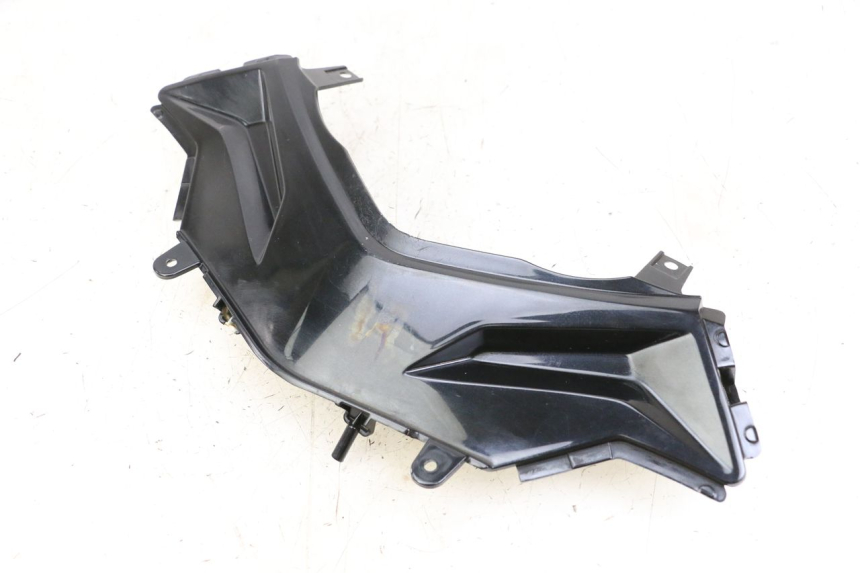 photo de CARENA POSTERIORE CONGIUNZIONE SUPERIORE EBROH BRAVO GLE 1 (2020 - 2024) - Dettagli dei punti di fissaggio