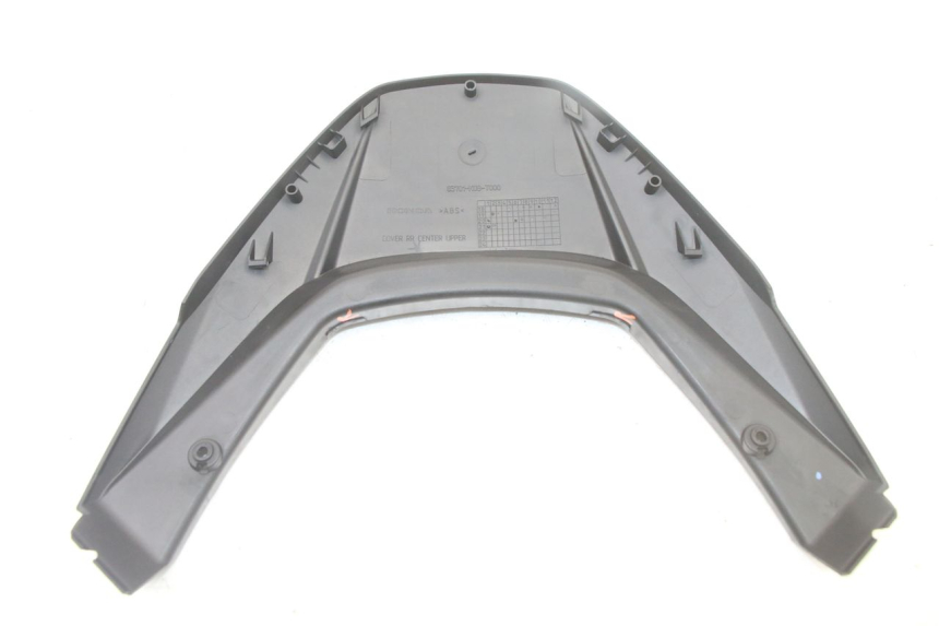 photo de CARENA POSTERIORE CONGIUNZIONE SUPERIORE HONDA FORZA 125 (2021 - 2025) - Ricambio usato controllato