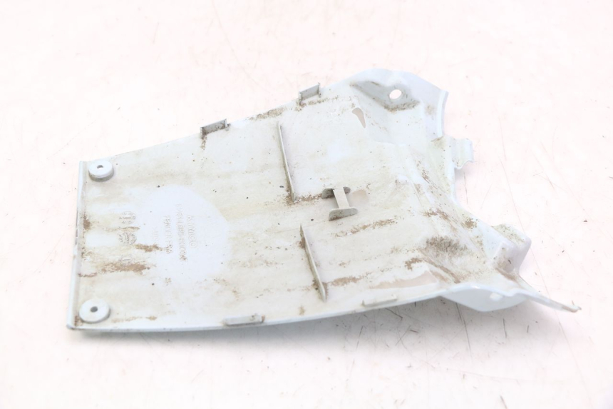 photo de CARENA POSTERIORE CONGIUNZIONE SUPERIORE KYMCO LIKE 4T 50 (2009 - 2018) - Primo piano tecnico