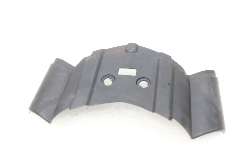 photo de GIUNZIONE PARAFANGO POSTERIORE SUPERIORE PEUGEOT LUDIX 50 (2008 - 2017) - Zoom sullo stato d'uso