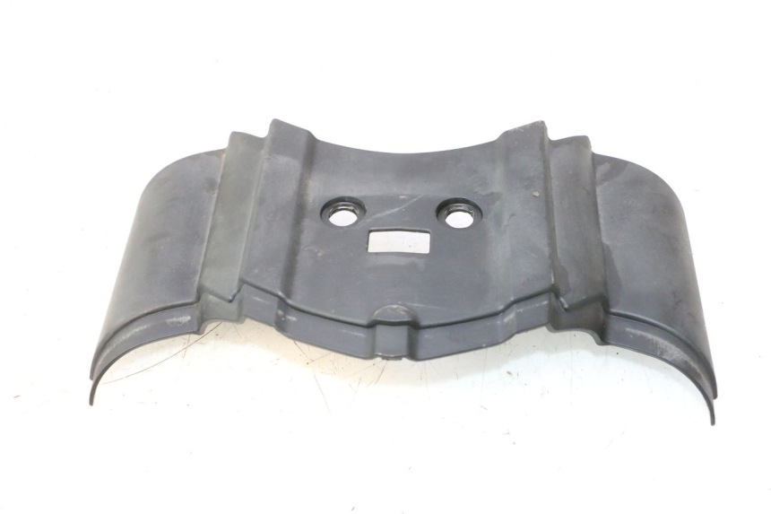 photo de CARENA POSTERIORE CONGIUNZIONE SUPERIORE PEUGEOT LUDIX PRO 2T 50 (2010 - 2017) - Altra angolazione