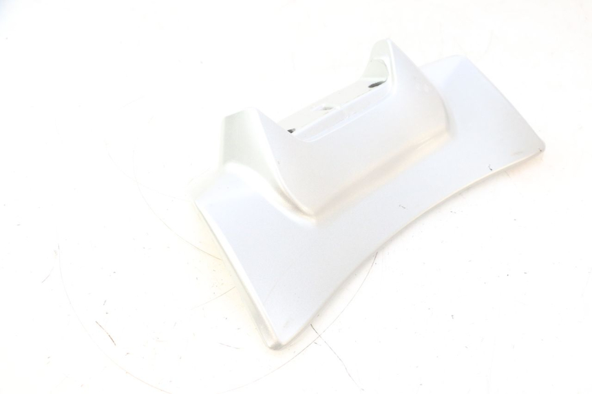 photo de Giunzione carenatura posteriore superiore PIAGGIO MP3 LT 400 (2007 - 2012) - Marcature e riferimenti originali