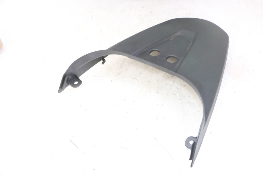 photo de CARENA POSTERIORE CONGIUNZIONE SUPERIORE KYMCO LIKE 4T 50 (2019 - 2025) - Dettagli dei punti di fissaggio