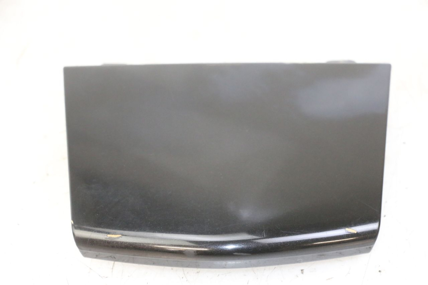 photo de CARENA POSTERIORE CONGIUNZIONE SUPERIORE GILERA NEXUS 300 (2008 - 2013) - Primo piano tecnico