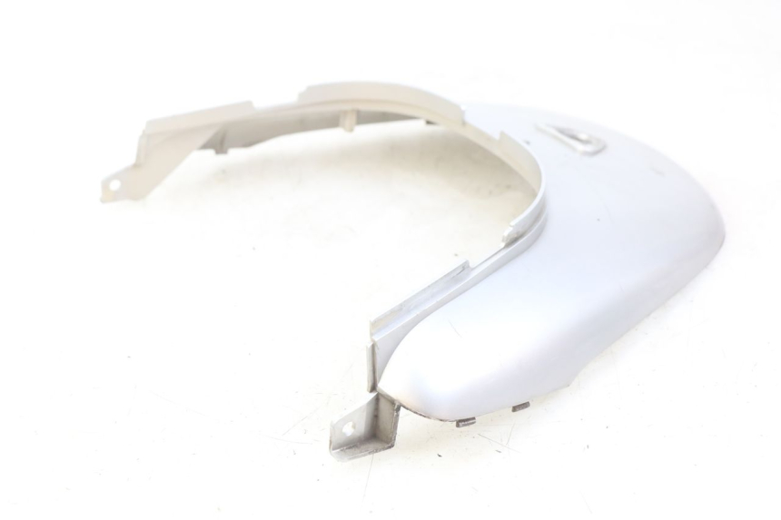 photo de GIUNZIONE PARAFANGO POSTERIORE SUPERIORE HONDA NHX LEAD 110 (2008 - 2010) - Altra angolazione