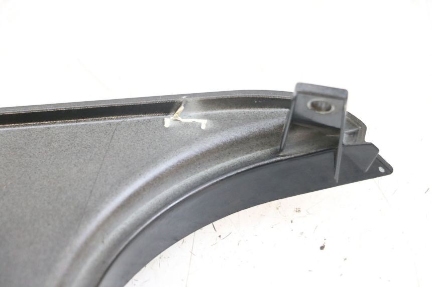 photo de GIUNZIONE PARAFANGO POSTERIORE SUPERIORE SYM ORBIT III 3 4T 50 (2018 - 2021) - Dettaglio del componente