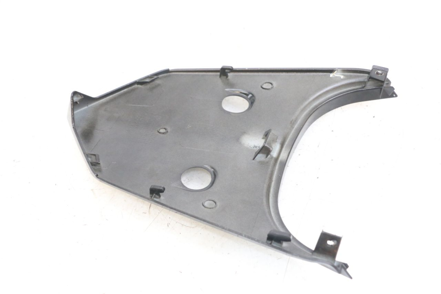 photo de GIUNZIONE PARAFANGO POSTERIORE SUPERIORE SYM ORBIT III 3 4T 50 (2018 - 2021) - Zoom sullo stato d'uso