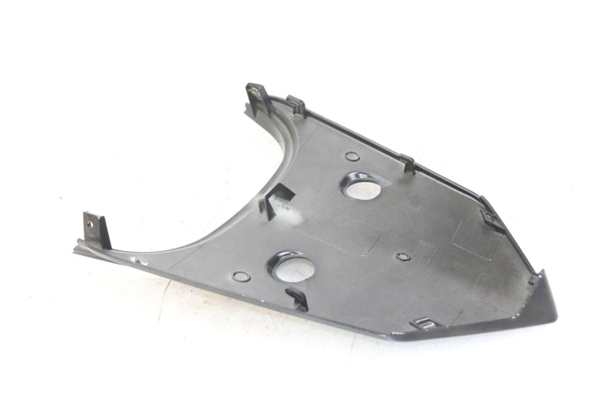 photo de GIUNZIONE PARAFANGO POSTERIORE SUPERIORE SYM ORBIT III 3 4T 50 (2018 - 2021) - Altra angolazione