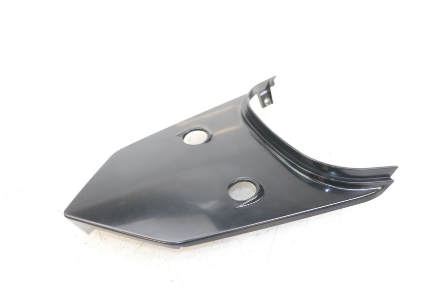 photo de GIUNZIONE PARAFANGO POSTERIORE SUPERIORE SYM ORBIT III 3 4T 50 (2018 - 2021) - Primo piano tecnico