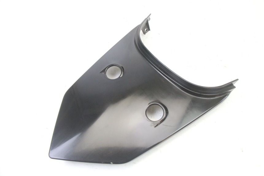 photo de CARENA POSTERIORE CONGIUNZIONE SUPERIORE SYM ORBIT III 3 4T 50 (2021 - 2025) - Dettaglio del componente