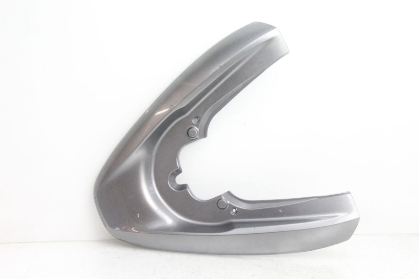 photo de CARENA POSTERIORE CONGIUNZIONE SUPERIORE HONDA PCX (JF28) 125 (2009 - 2011) - Dettagli dei punti di fissaggio