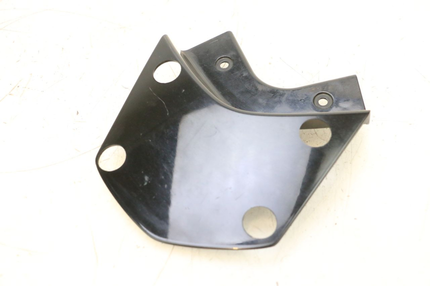 photo de Giunzione carenatura posteriore superiore HONDA PCX (JF57/JF64) 125 (2014 - 2018) - Vista principale