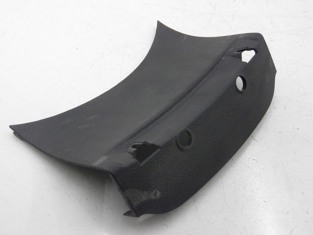 photo de Giunzione carena posteriore superiore PIAGGIO XEVO - X EVO 125 (2010 - 2015) - Zoom sullo stato d'uso