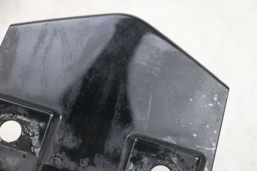 photo de CARENA POSTERIORE CONGIUNZIONE SUPERIORE DAELIM S1 125 (2007 - 2016) - Dettaglio del componente