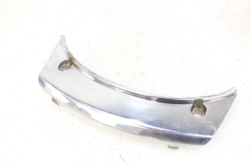 photo de CARENA POSTERIORE CONGIUNZIONE SUPERIORE PEUGEOT SATELIS 125 (2013 - 2018) - Vista principale