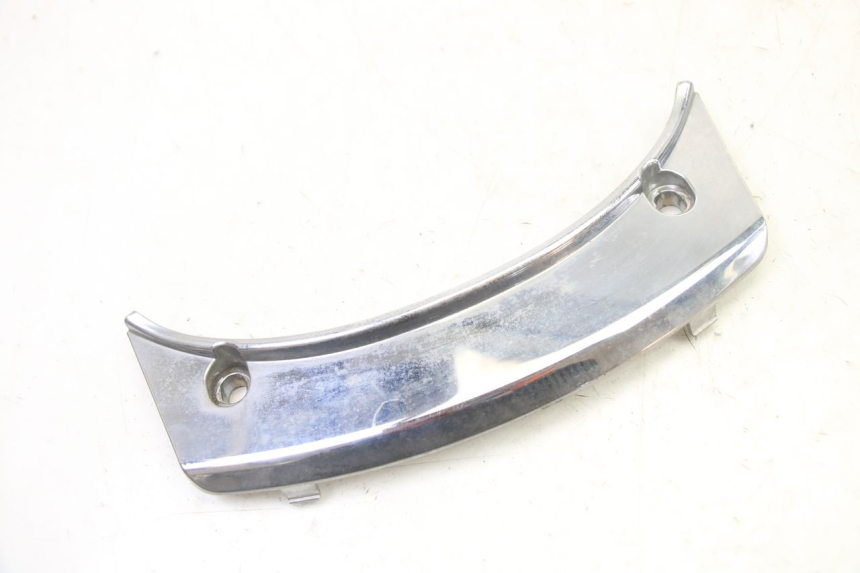 photo de CARENA POSTERIORE CONGIUNZIONE SUPERIORE PEUGEOT SATELIS 250 (2006 - 2012) - Vista principale