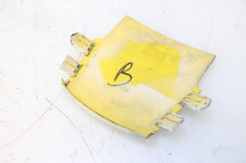 photo de CARENA POSTERIORE CONGIUNZIONE SUPERIORE PEUGEOT SPEEDFIGHT LC 50 (1996 - 2002) - Zoom sullo stato d'uso